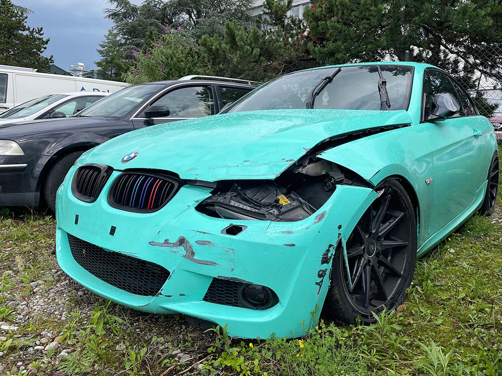 Unfallwagen BMW Autoankauf Itani